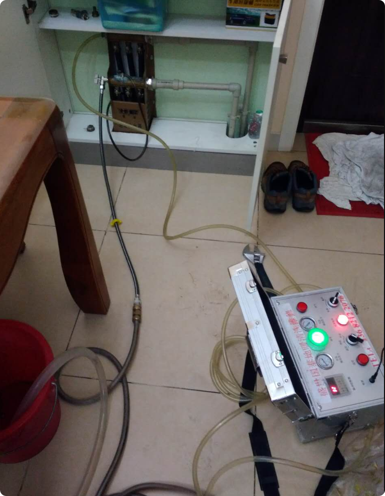 【13821109853】天津空港地暖不热怎么办，我们采用专业的地暖维修设备为天津老客户解决地暖不热的问题